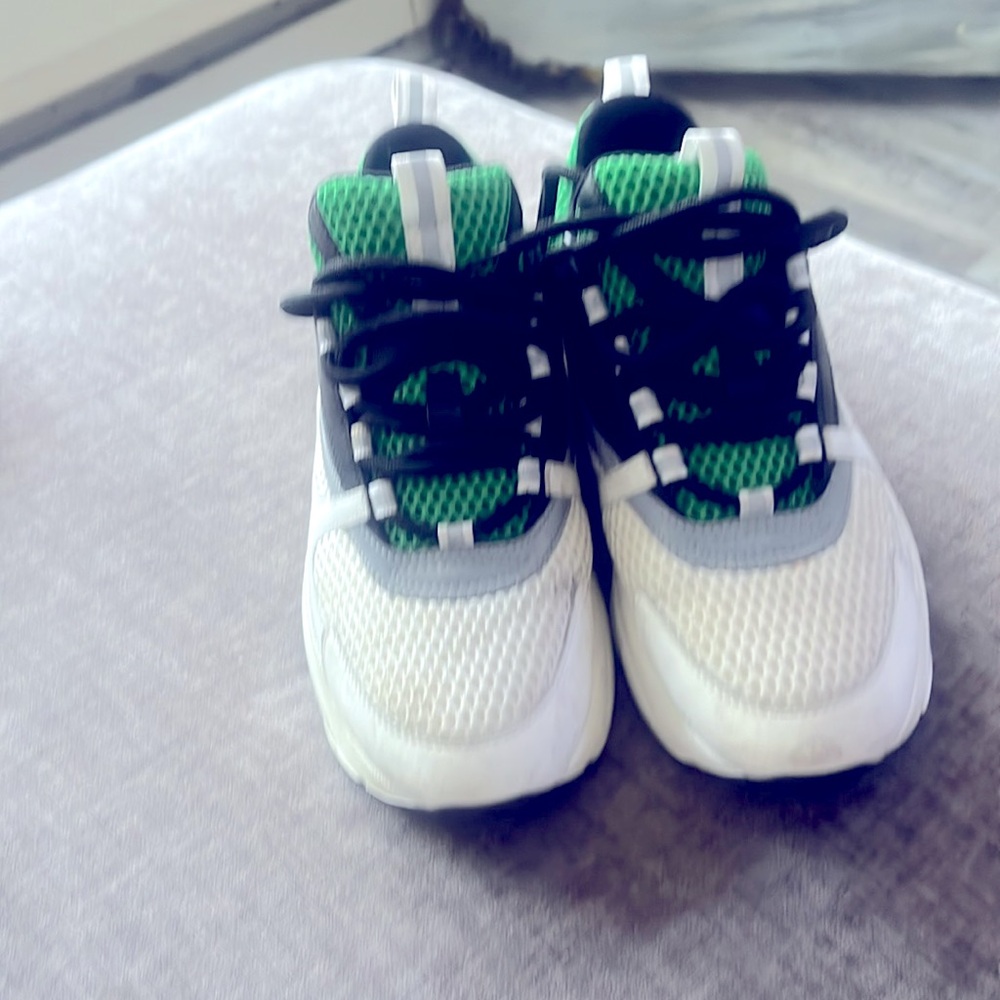 Dior sneaker light wears - Picture 2 of 2